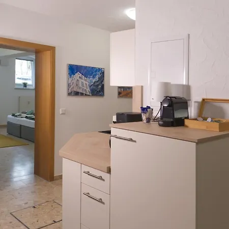 Bohnapartments Elisa: Cozy 3-bedroom With Free Parking Erfurt