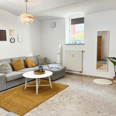 Bohnapartments Elisa: Cozy 3-bedroom With Free Parking