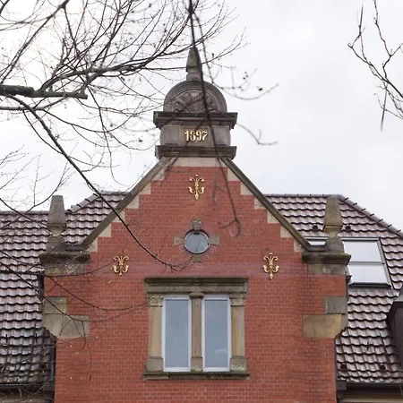Bohnapartments Elisa: Cozy 3-bedroom With Free Parking * Erfurt